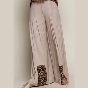 POL Wide Leg Palazzo Pants with Leopard Print Panels Bottom of Leg!